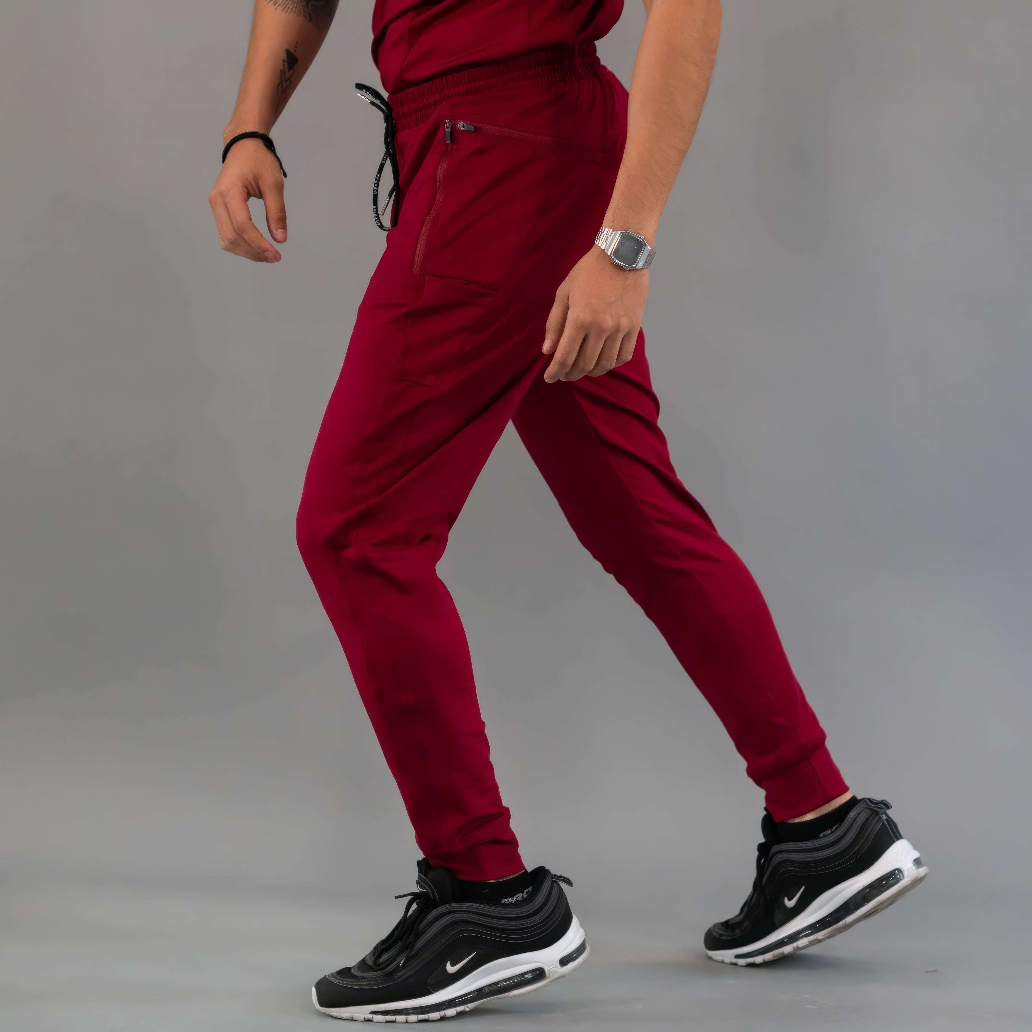 Jogger Quirúrgico Vino Hombre Super Stretch, Scrubs 920