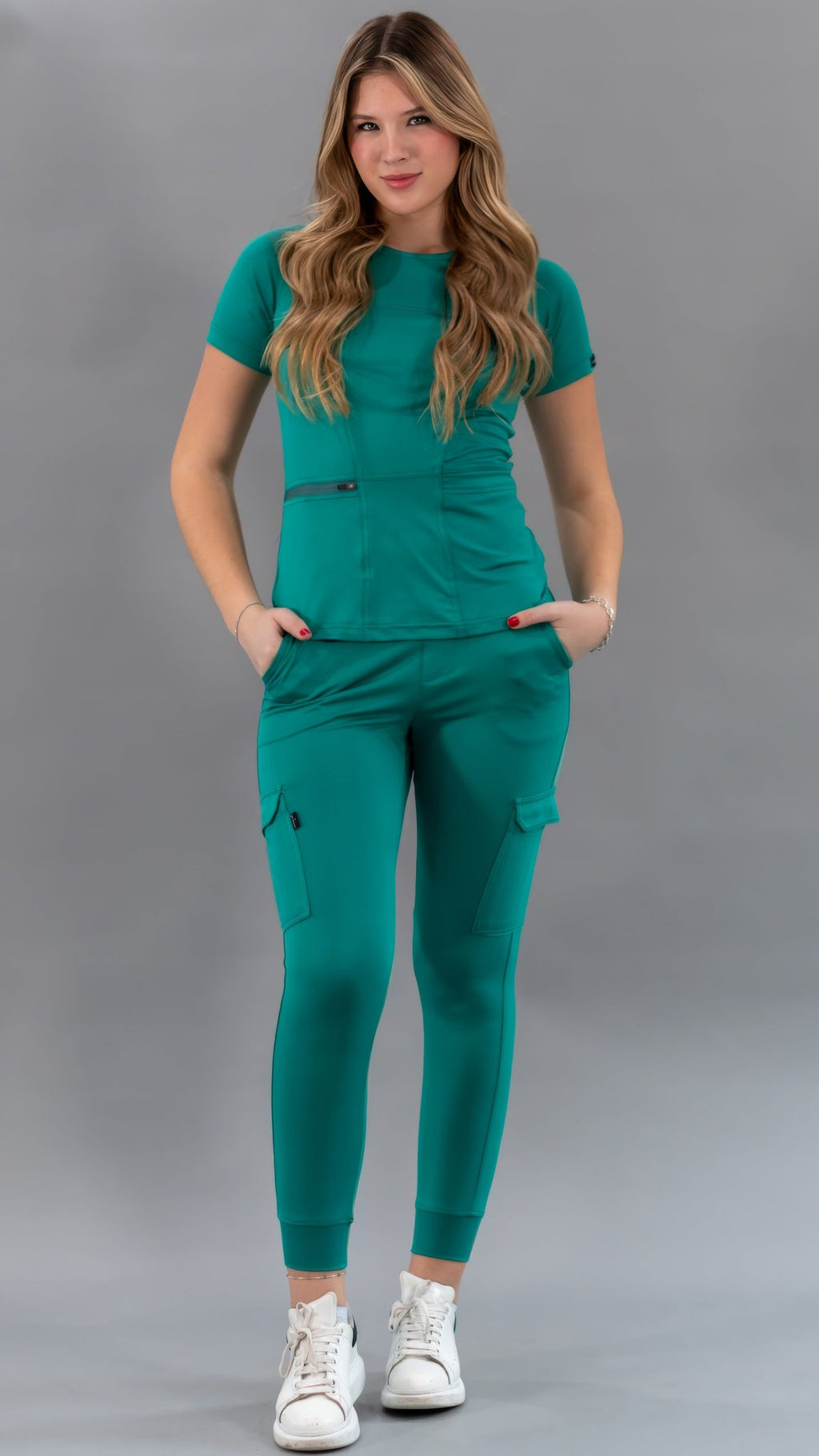 Filipina 901 Quirúrgica Mujer Slim Fit Verde Esmeralda, Super Stretch
