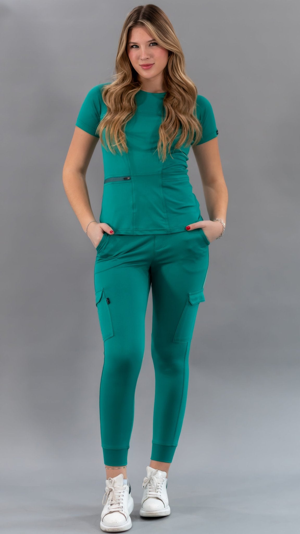 Filipina 901 Quirúrgica Mujer Slim Fit Verde Esmeralda, Super Stretch