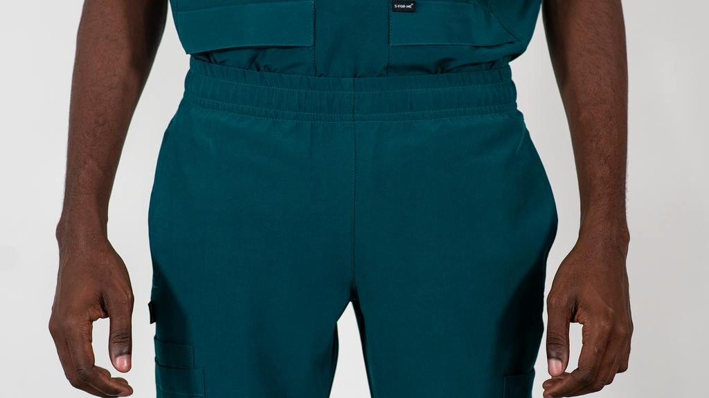 Pantalon Quirurgico Hombre 5 Bolsas Verde Botella F.W