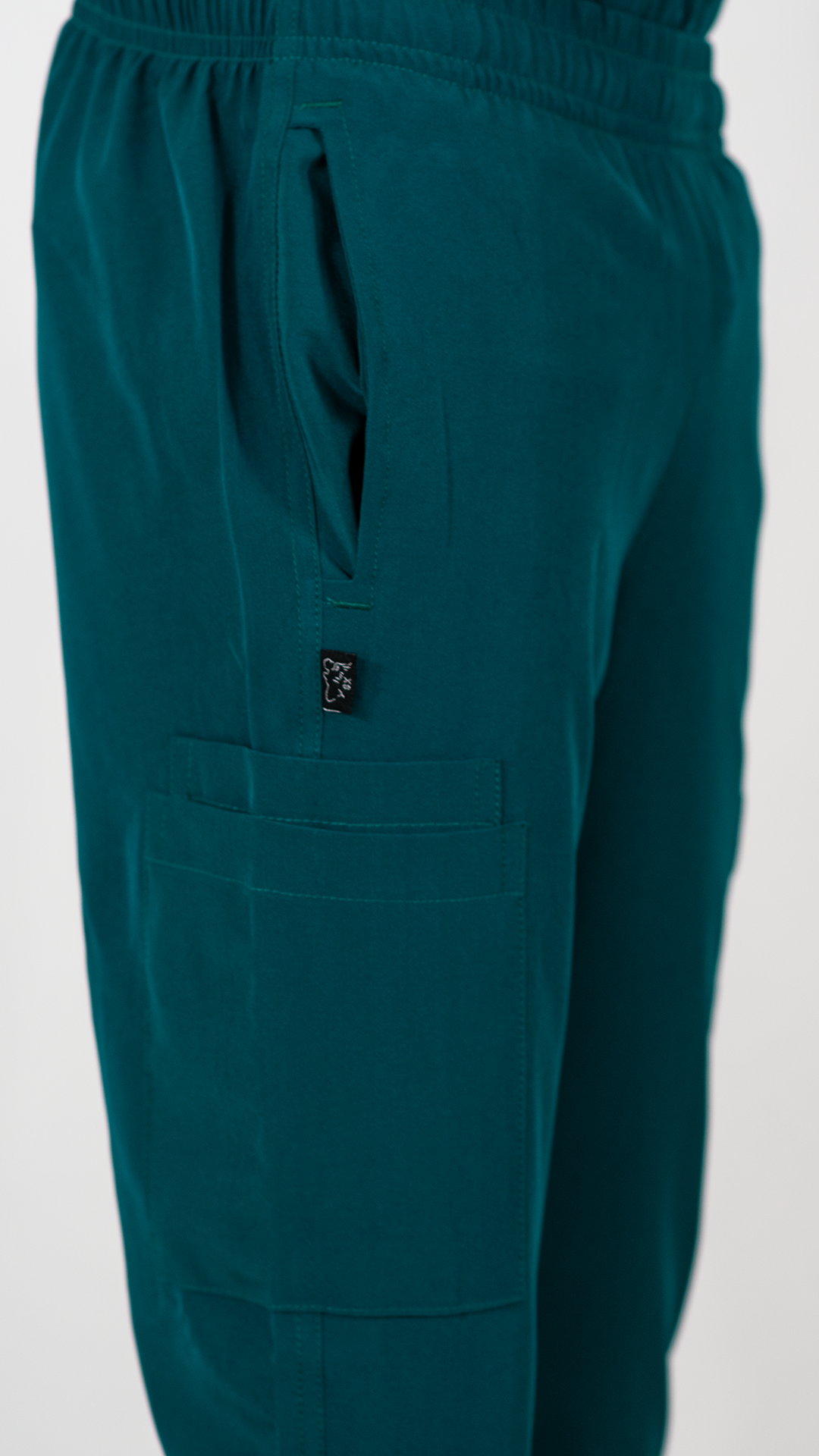 Pantalon Quirurgico Hombre 5 Bolsas Verde Botella F.W