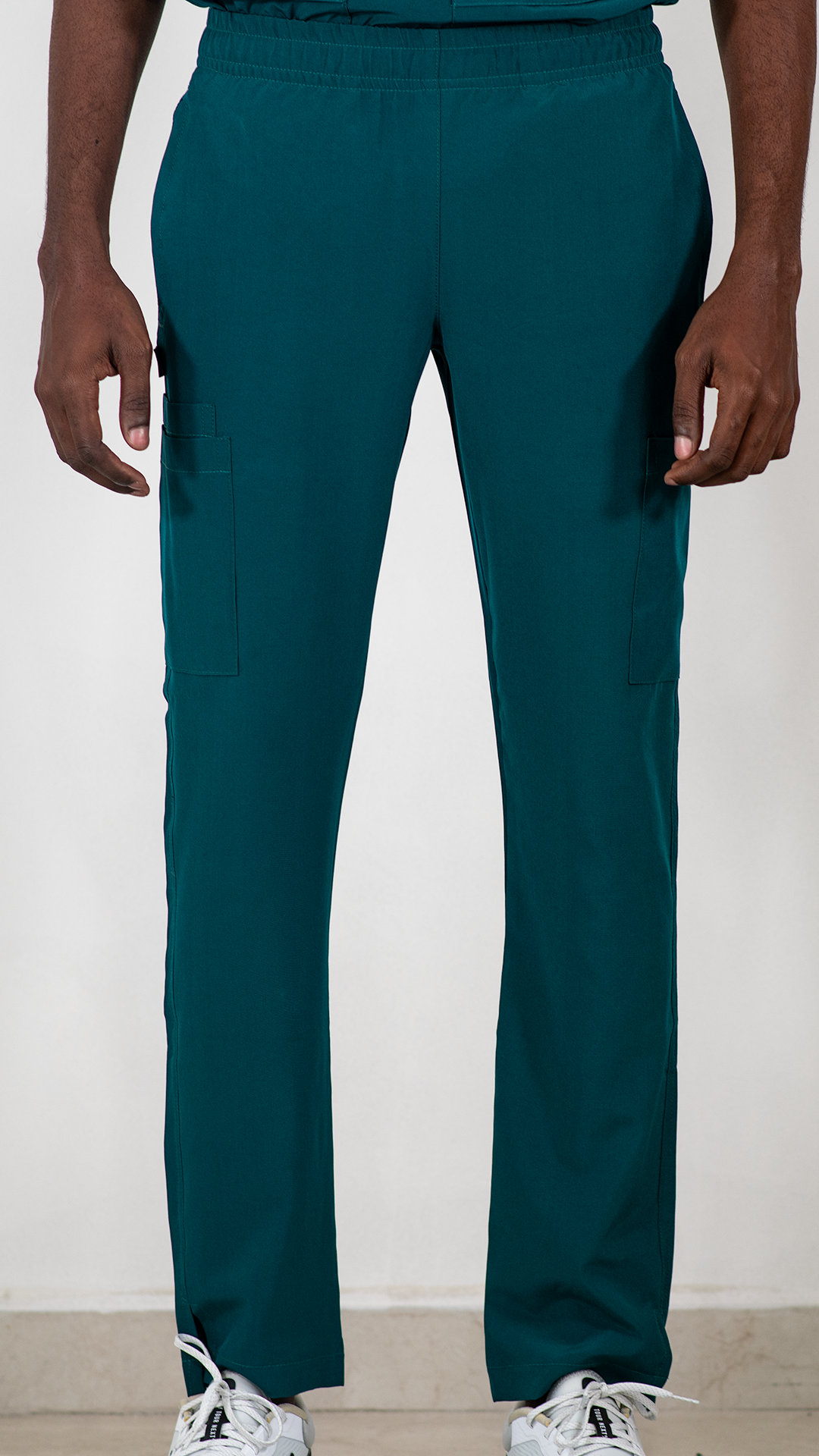 Pantalon Quirurgico Hombre 5 Bolsas Verde Botella F.W