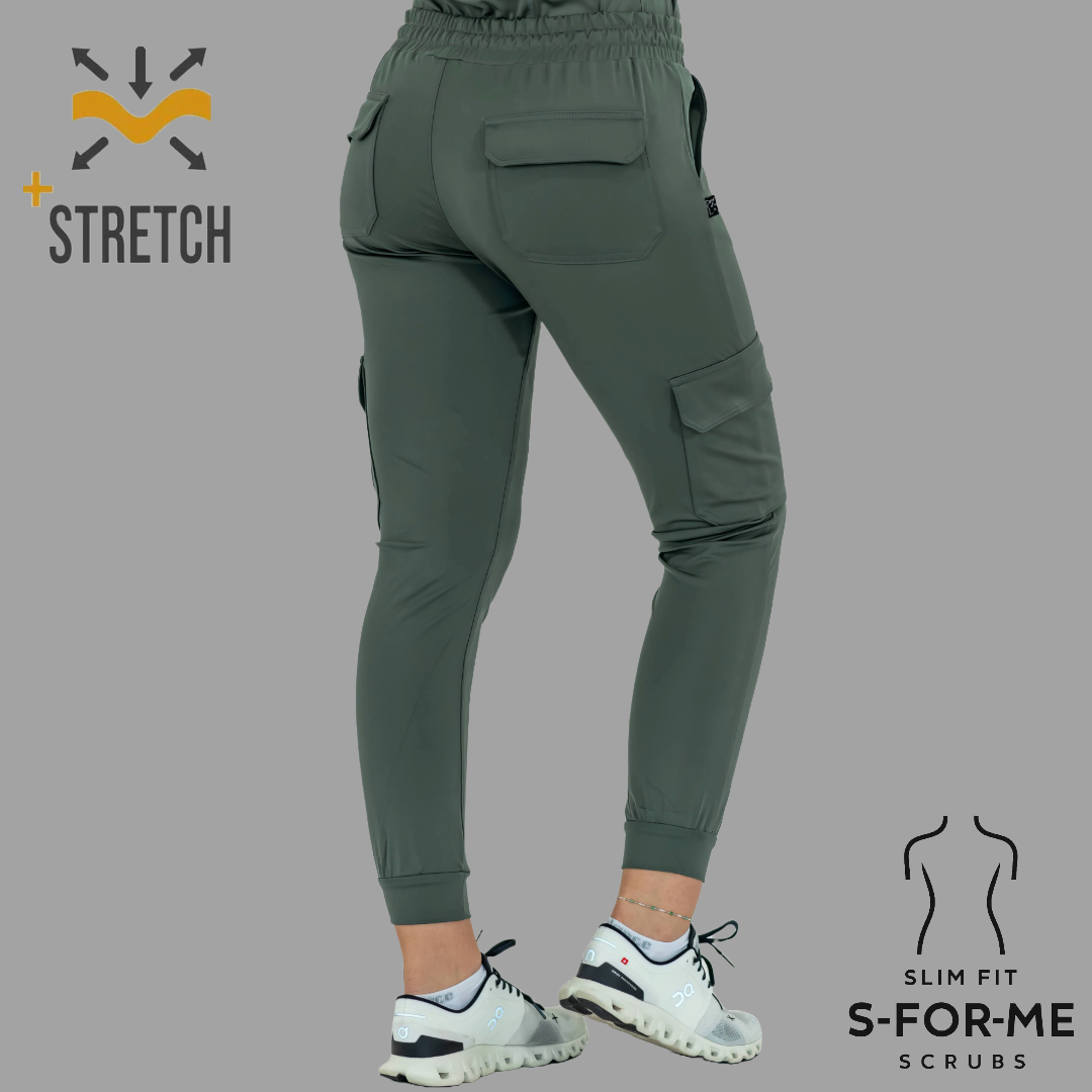 Conjunto Quirúrgico Verde Pino para Mujer – Estilo 910 | Super Stretch Slim Fit