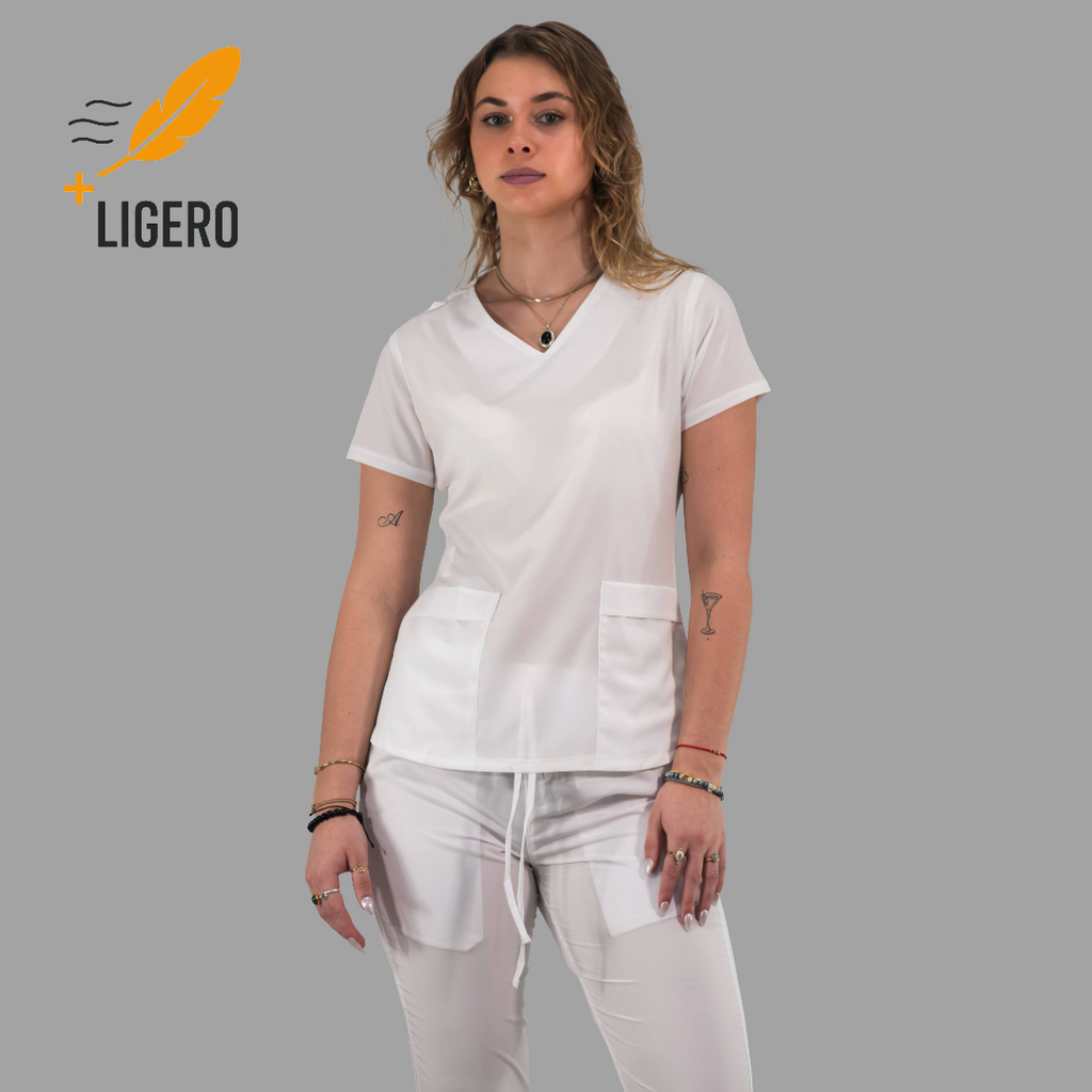 Filipina Blanco Mujer, Scrubs 600