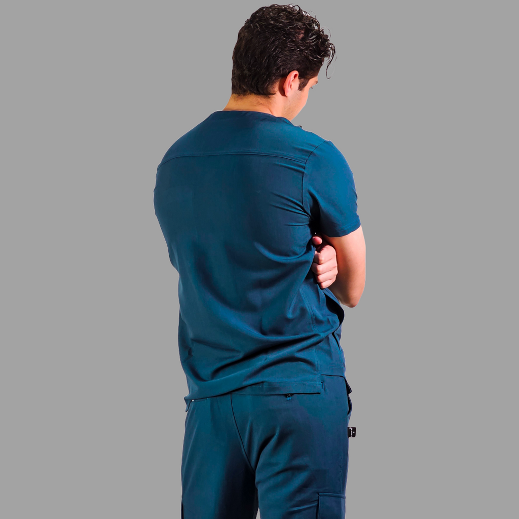 Conjunto Quirúrgico Antifluido Hombre – Estilo 300 Azul Caribe