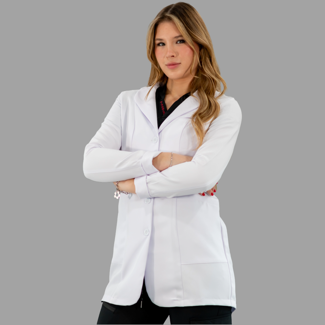 Bata Médica Stretch Extra Blanca Dama, Antifluido Alviero