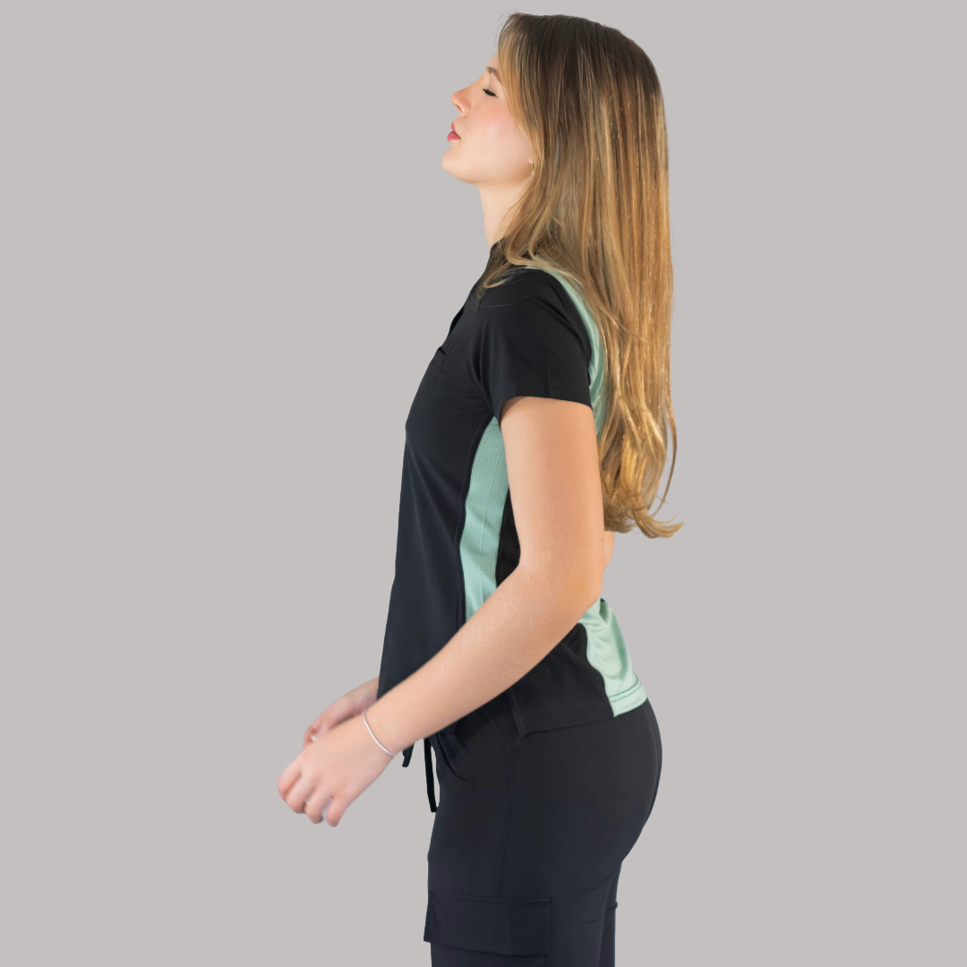 Filipina Negro/Green Bay, Scrubs 520